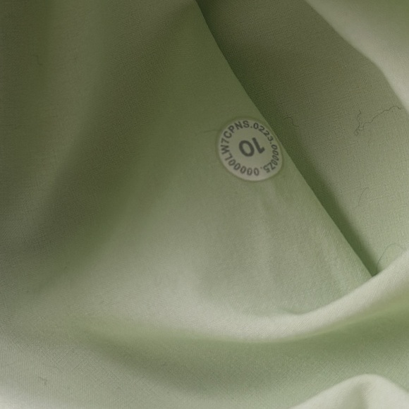 Lululemon Ribbed Softstreme High-Rise Short 2" Kohlrabi Green - Picture 5 of 6
